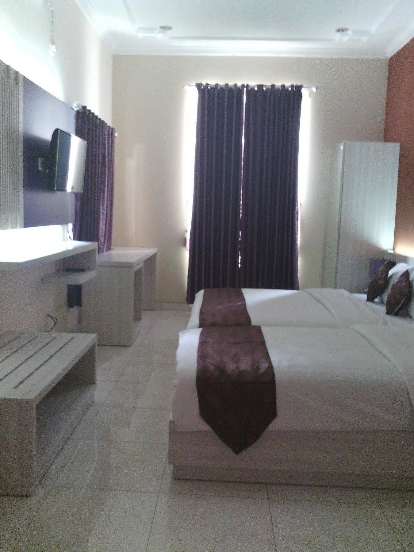 Griya Nendra Hotel Melati 外观 照片